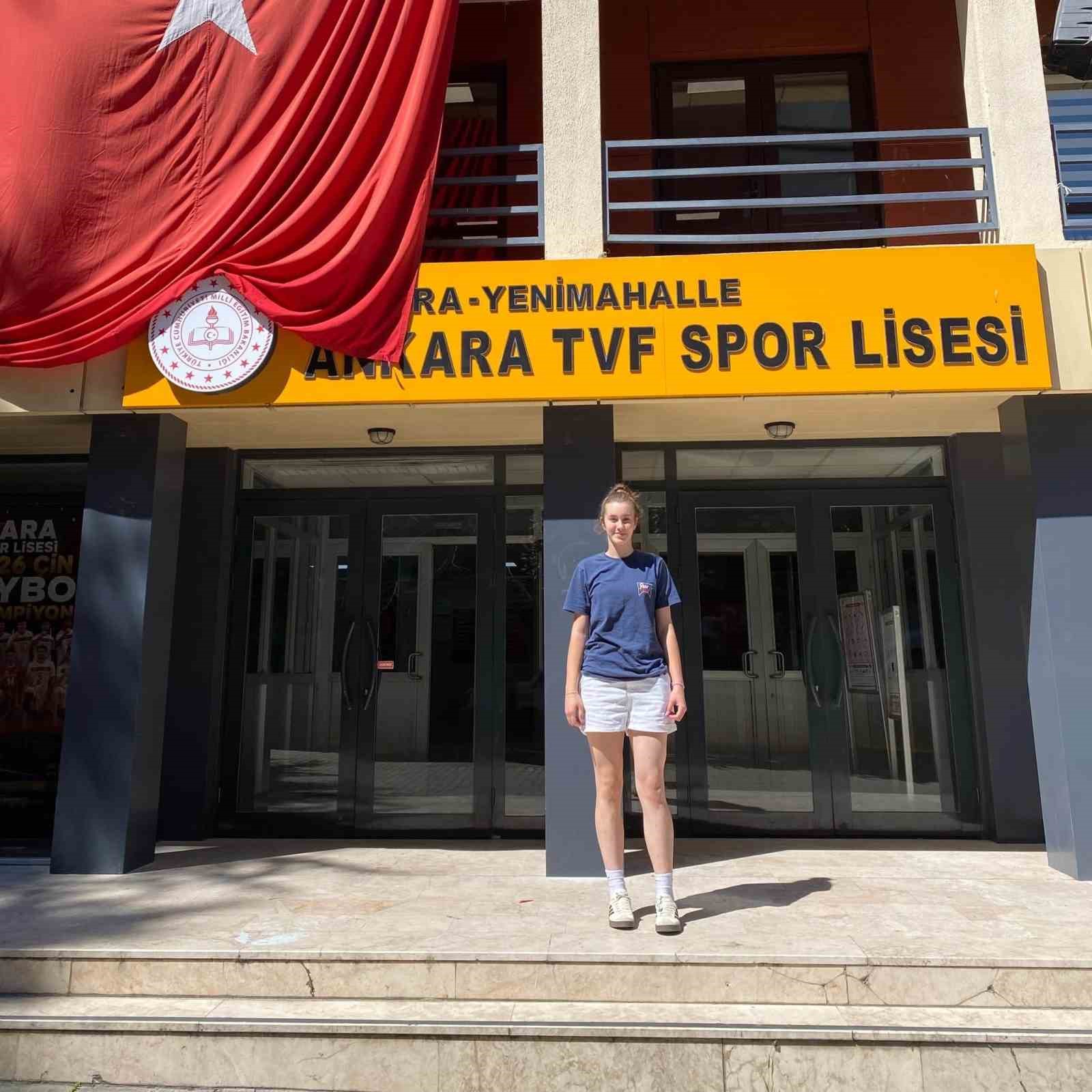 Bilecikli sporcu TVF Spor Lisesi’ni kazandı