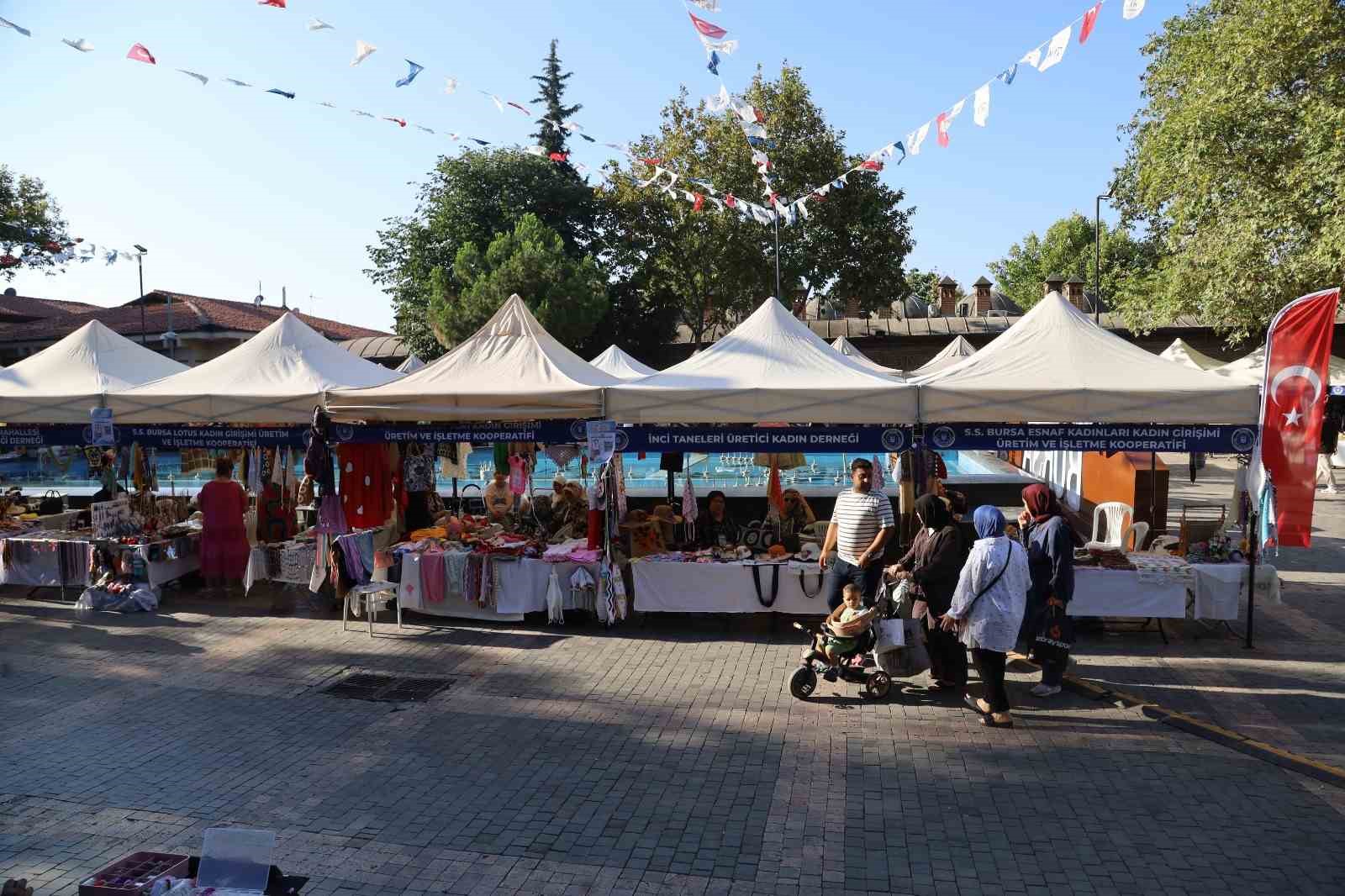 "Meydan Kadınların" pazarına büyük ilgi