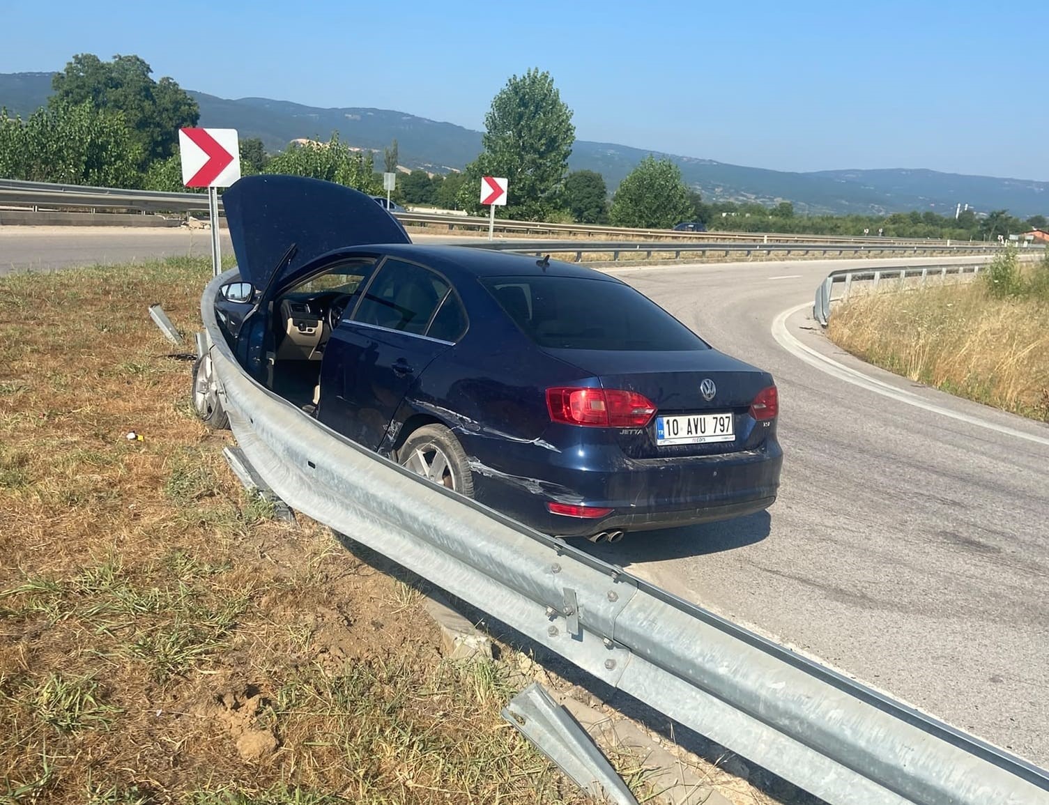 Navigasyon yönlendirmesi kaza getirdi: 1 yaralı