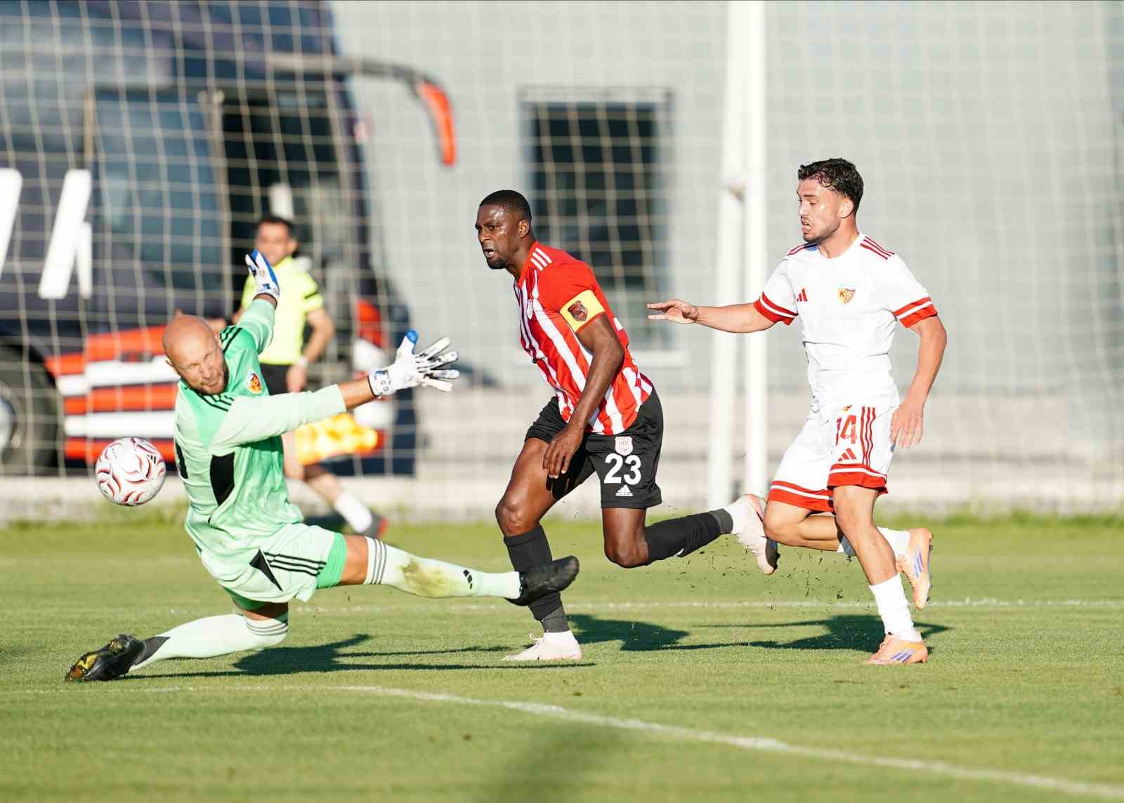 Hazırlık maçı: Kayserispor: 1 - Pendikspor: 2
