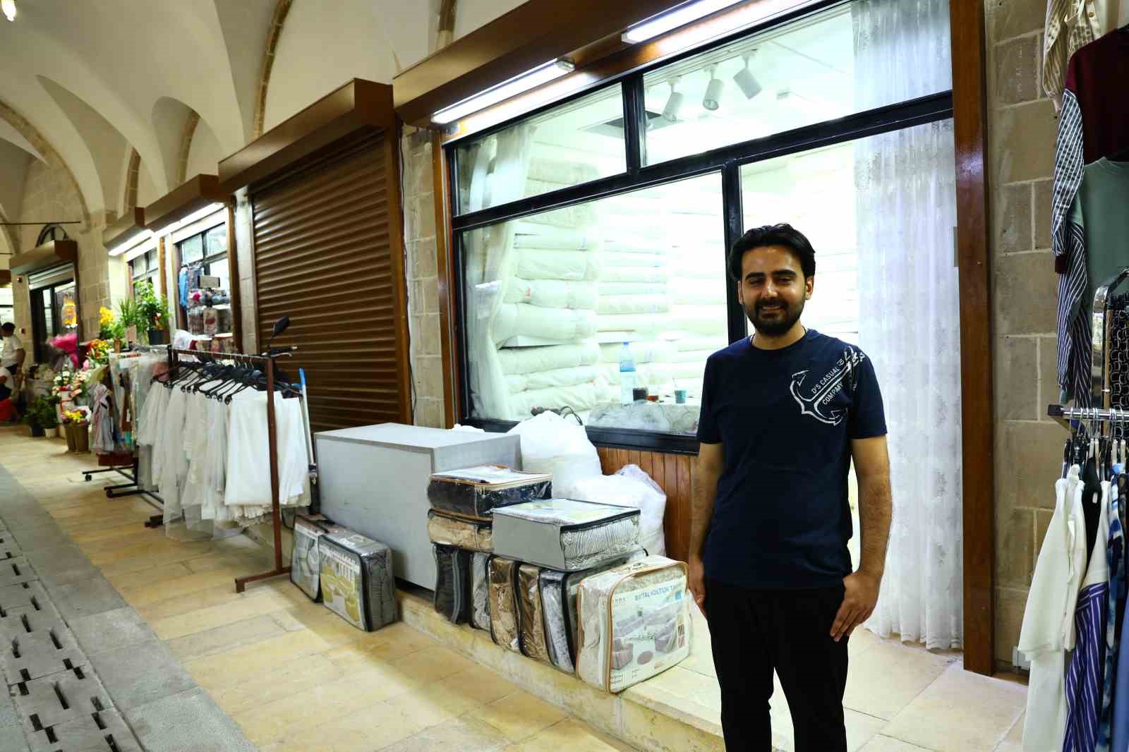 Kahramanmaraş’ın tarihi çarşısı sıcak havada doğal serinlik sunuyor