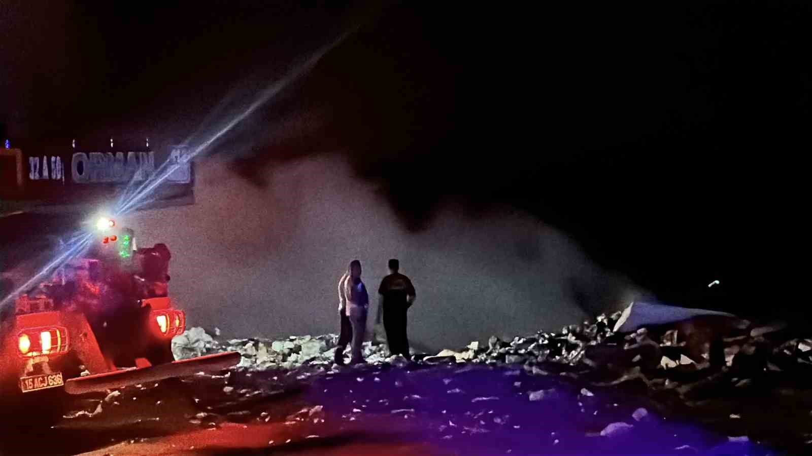 Burdur’da çöp depolama alanında yangın