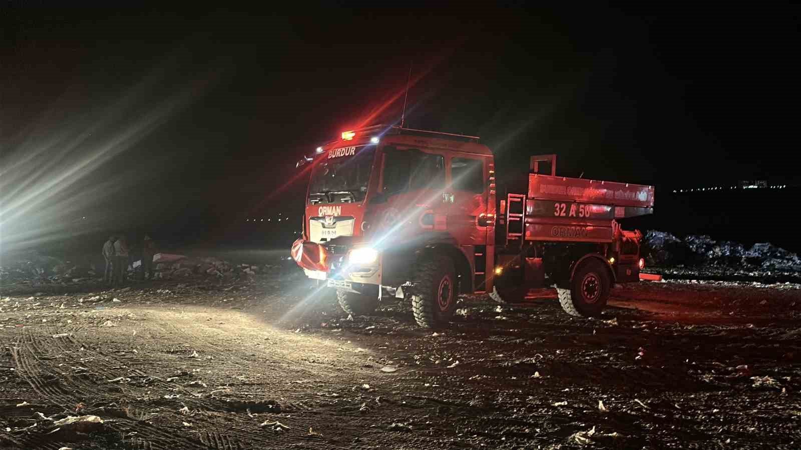 Burdur’da çöp depolama alanında yangın