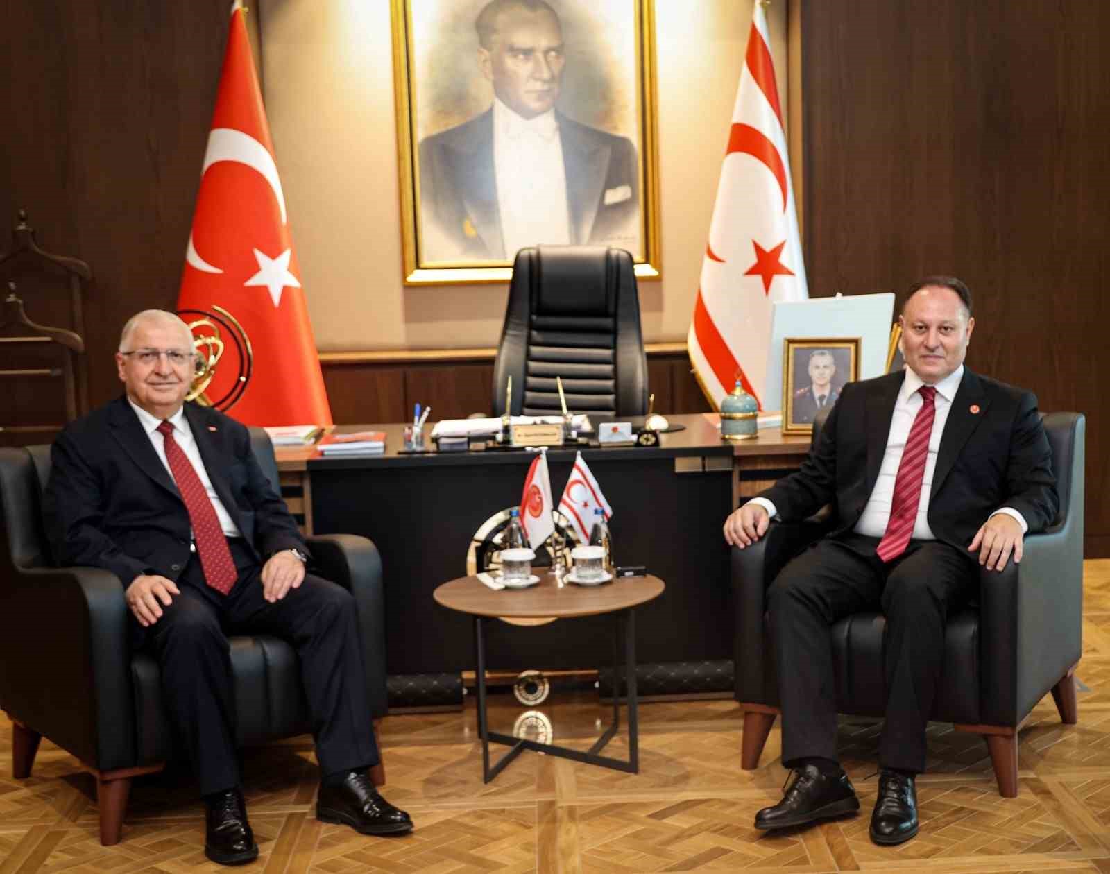 Bakan Güler, KKTC Meclis Başkanı Öztürkler ile görüştü