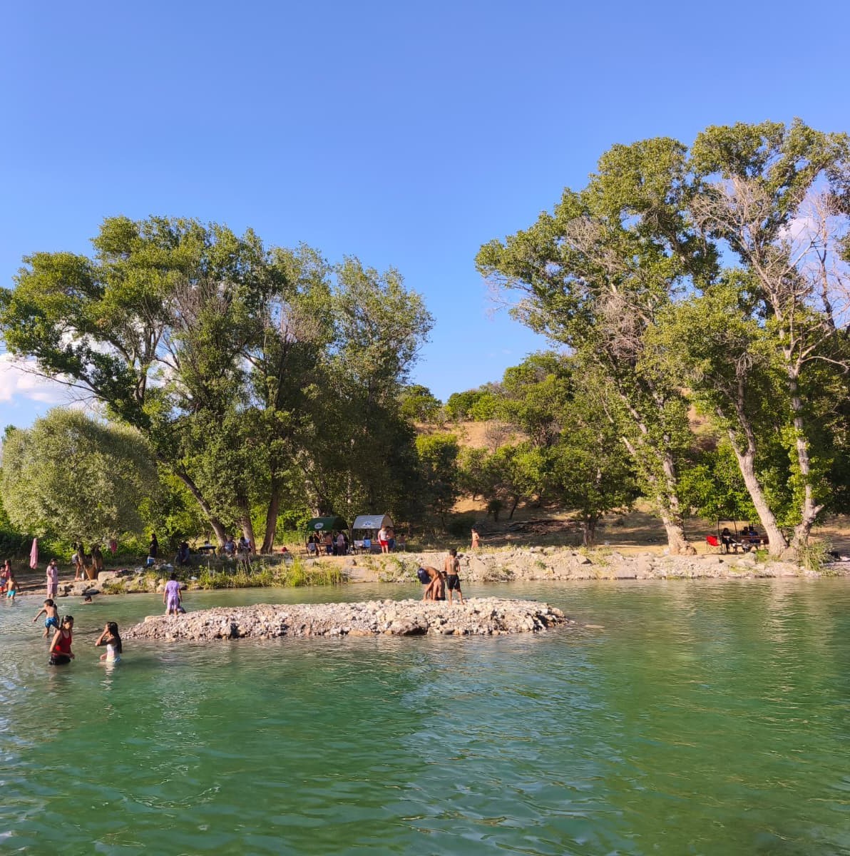 Doğanın içinde ücretsiz tatil: Tağar Çayı ünlü tatil beldelerini aratmıyor