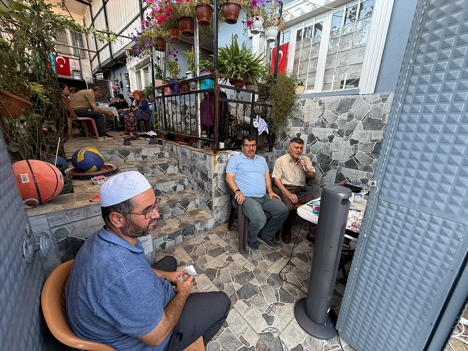 Irmak öğretmen memleketi Kula’da dualarla anıldı