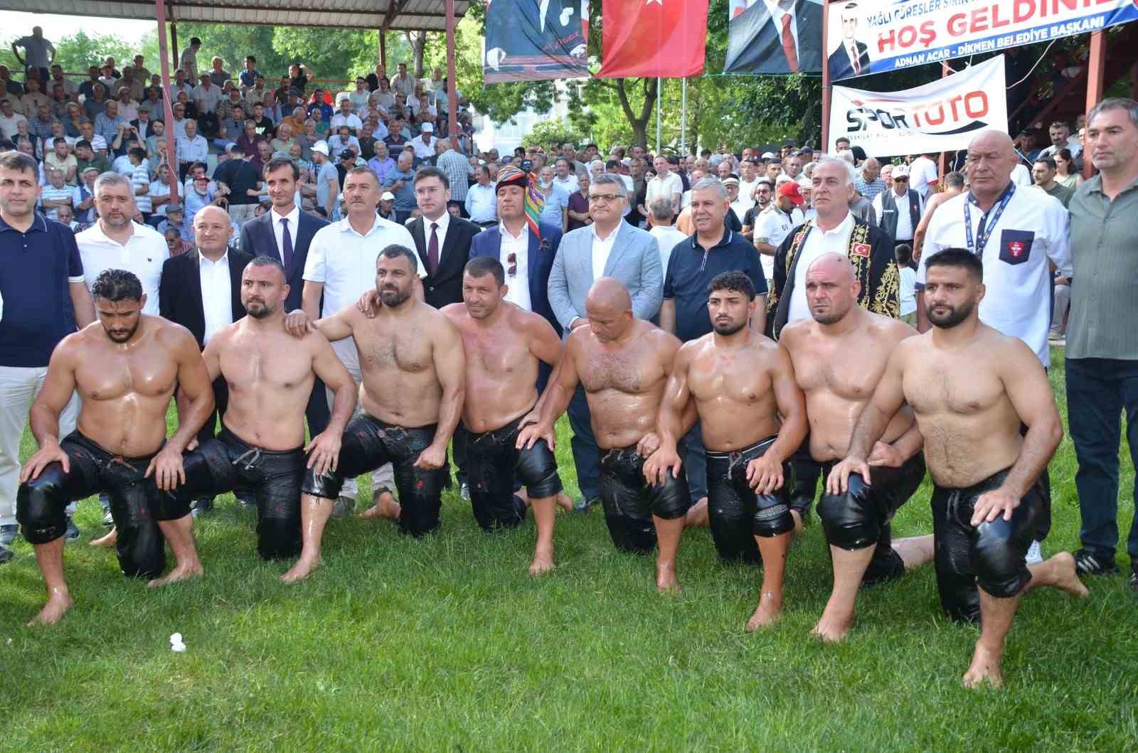 Karadeniz’in Kırkpınarı’nda altın kemer Mustafa Taş’ın