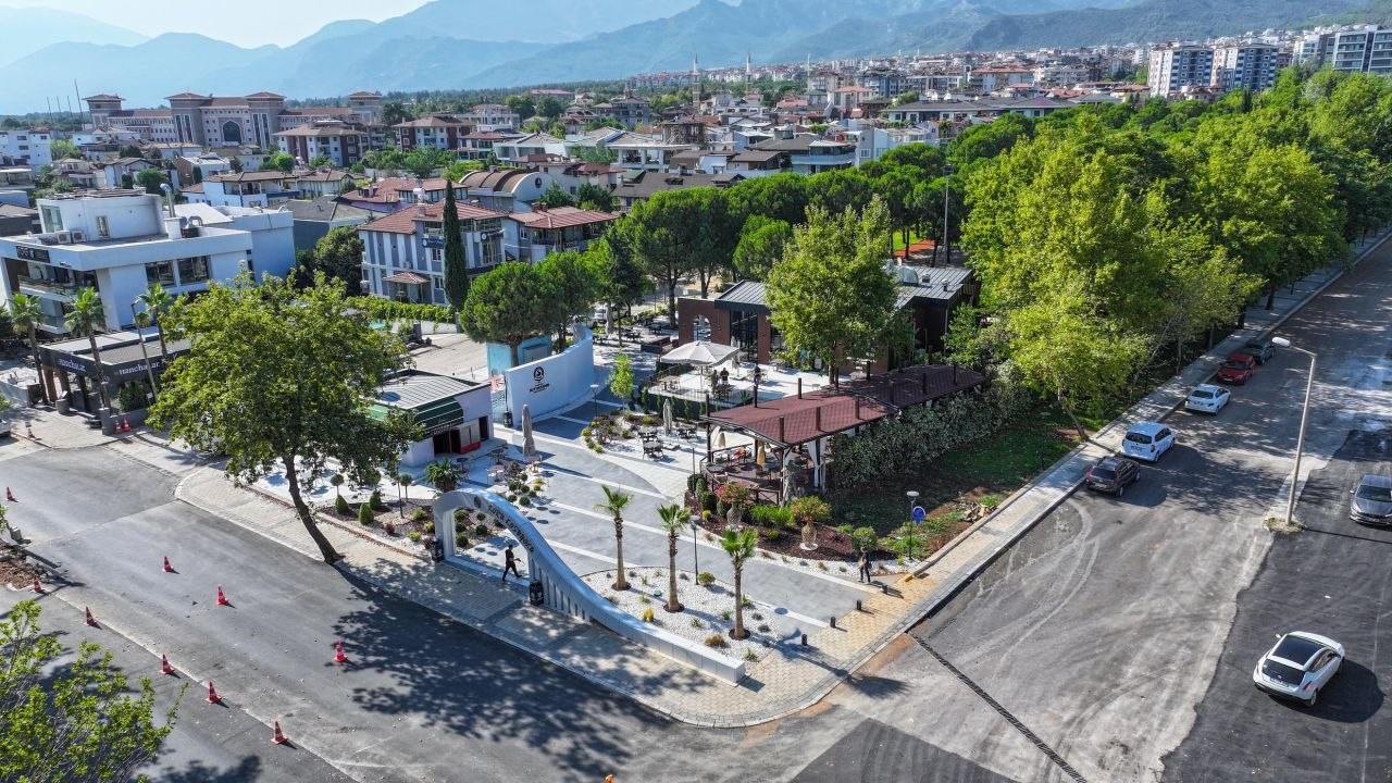 Denizli’nin yeni buluşma noktası "Koru Koşuyolu" kapılarını açtı
