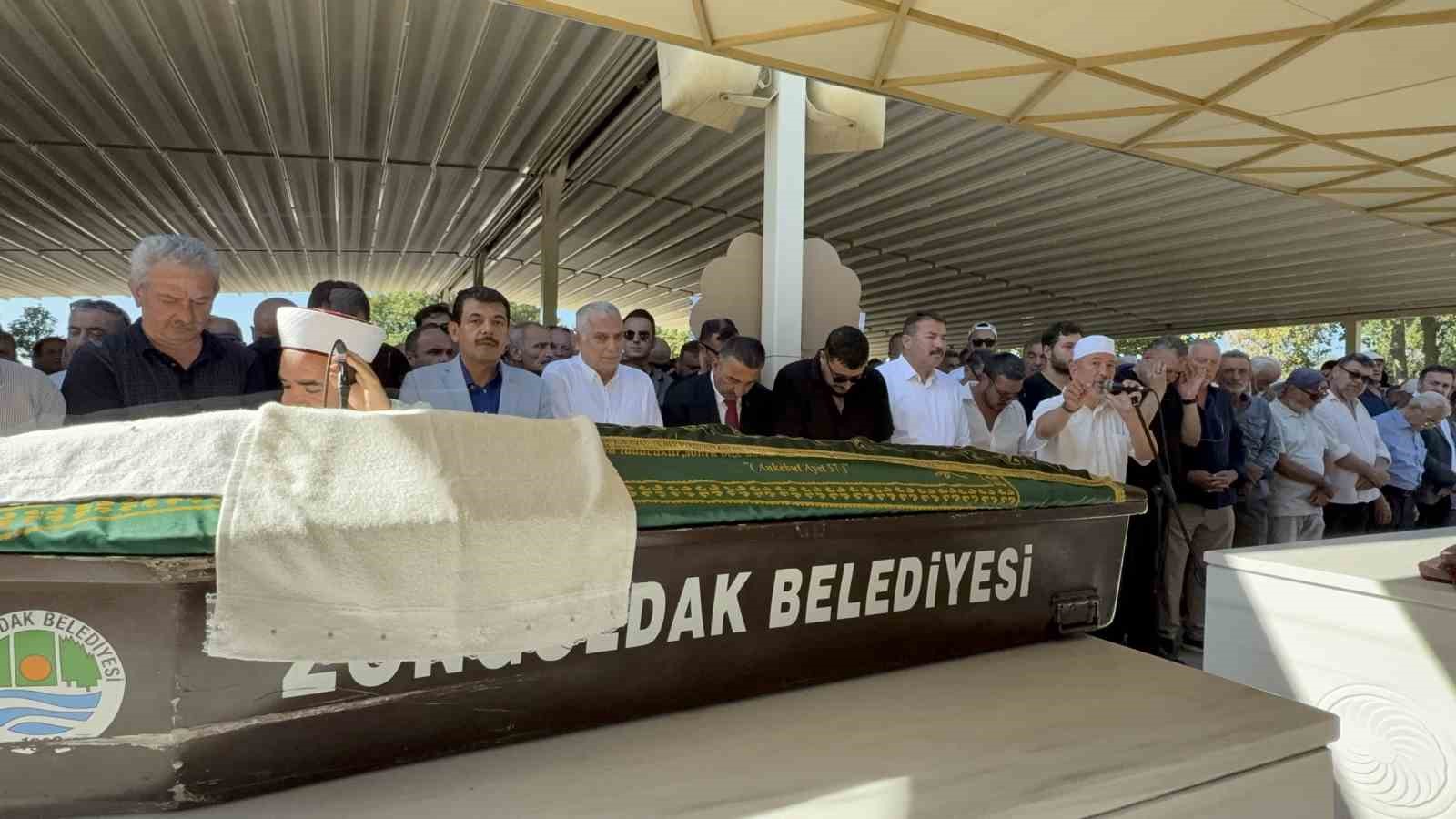Hayatını kaybeden iş adamı son yolculuğuna uğurlandı