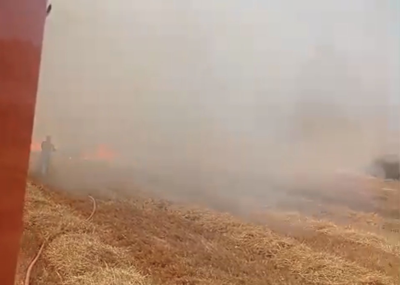 Bandırma’da anız ve çalılık alanda çıkan yangın söndürüldü