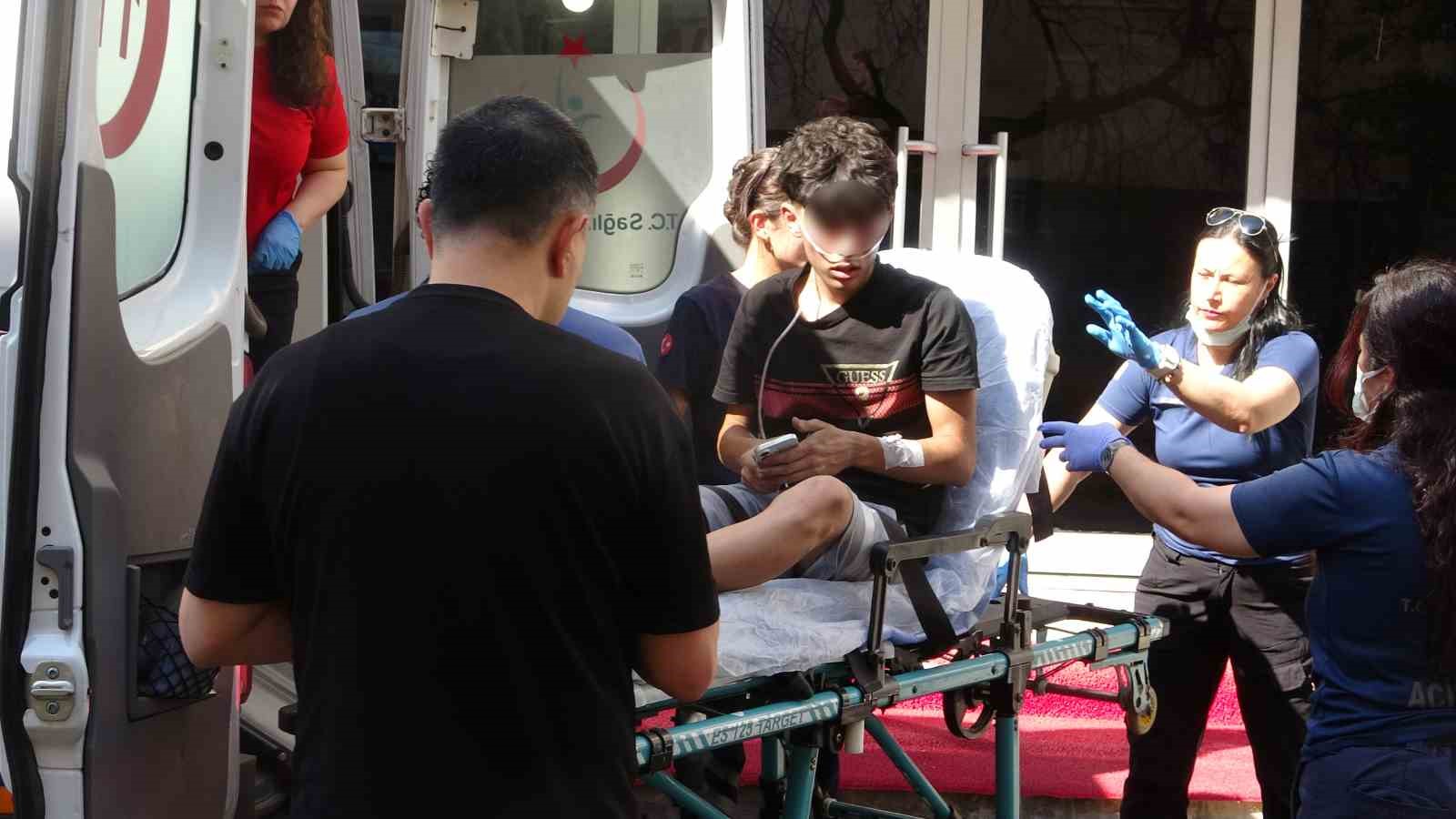 Antalya’da 5 katlı binanın terasındaki yangında can pazarı