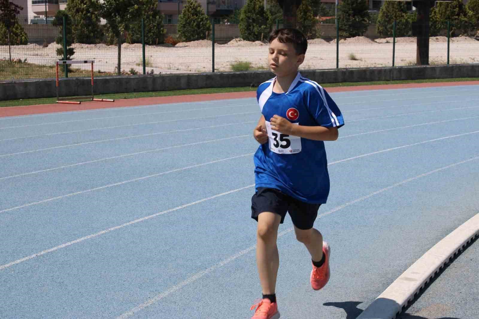 Afyonkarahisarlı sporculardan SOBE Otizm Spor Oyunları’nda madalya başarısı