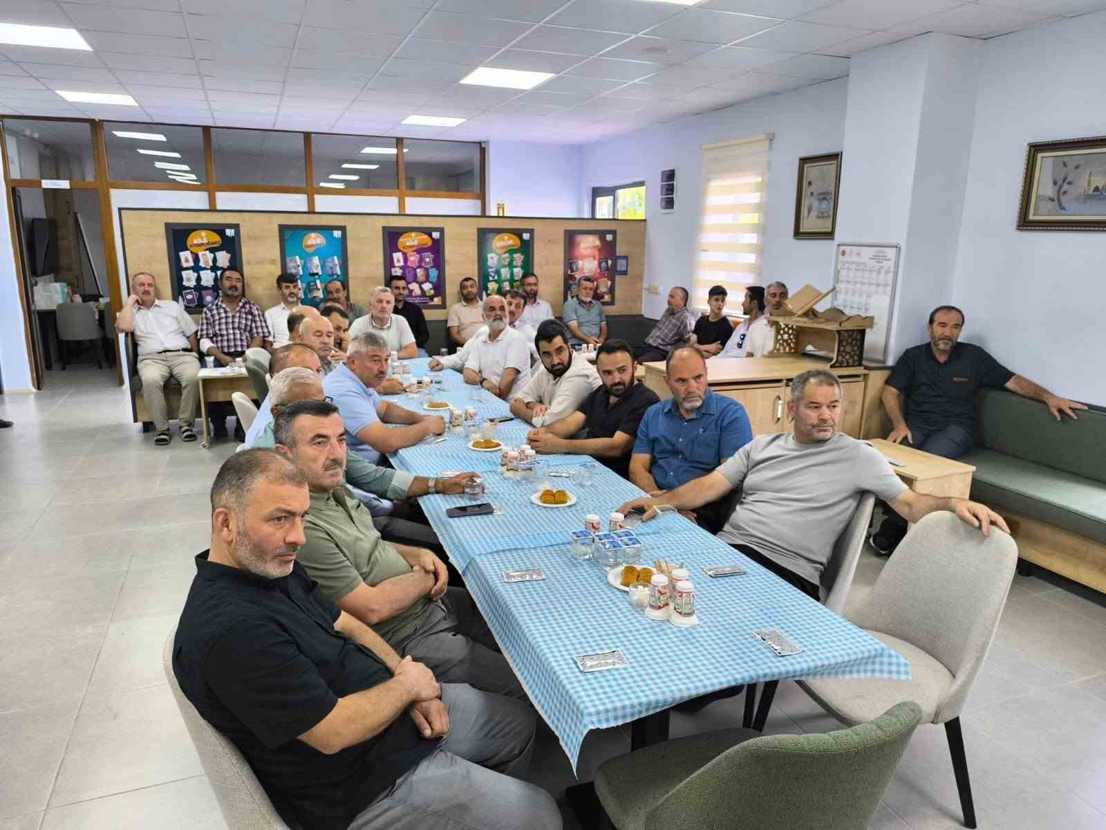 Bolu’da gönüllü din görevlilerine başarı belgesi