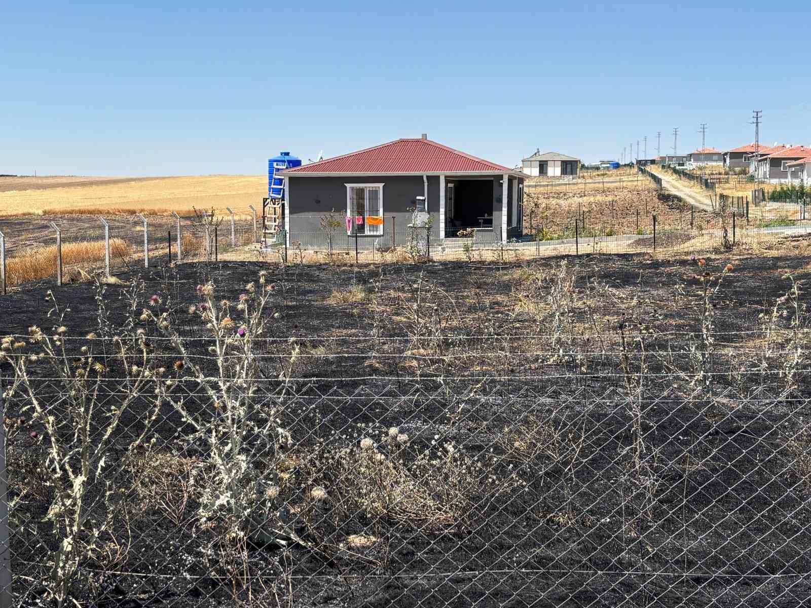 Ankara’da komşusunun arazisine sıçrayan anız yangınını söndürmeye çalışan yaşlı adam hayatını kaybetti