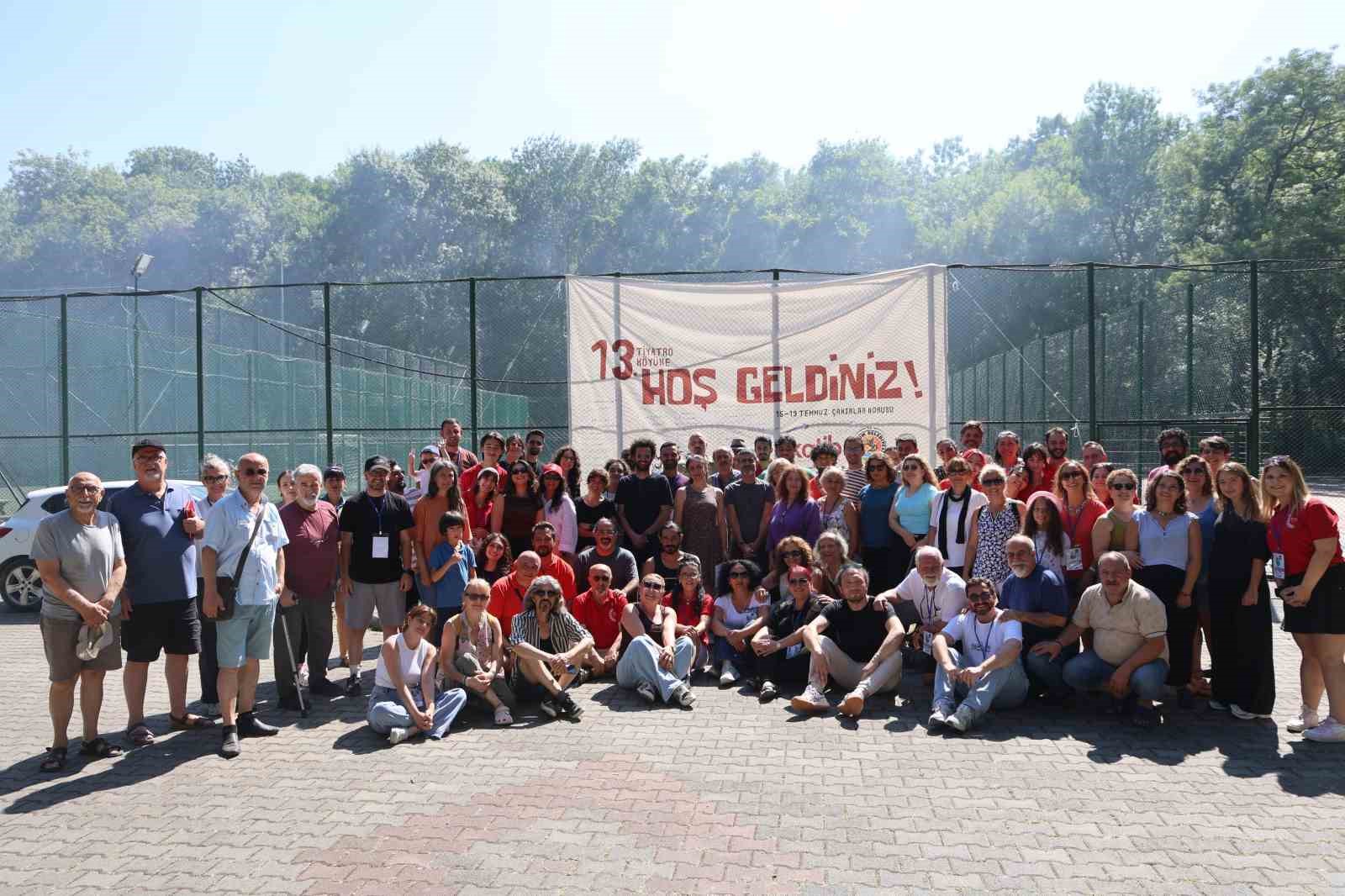 Tiyatroseverler, 13. Tiyatro Köyü’nde buluştu