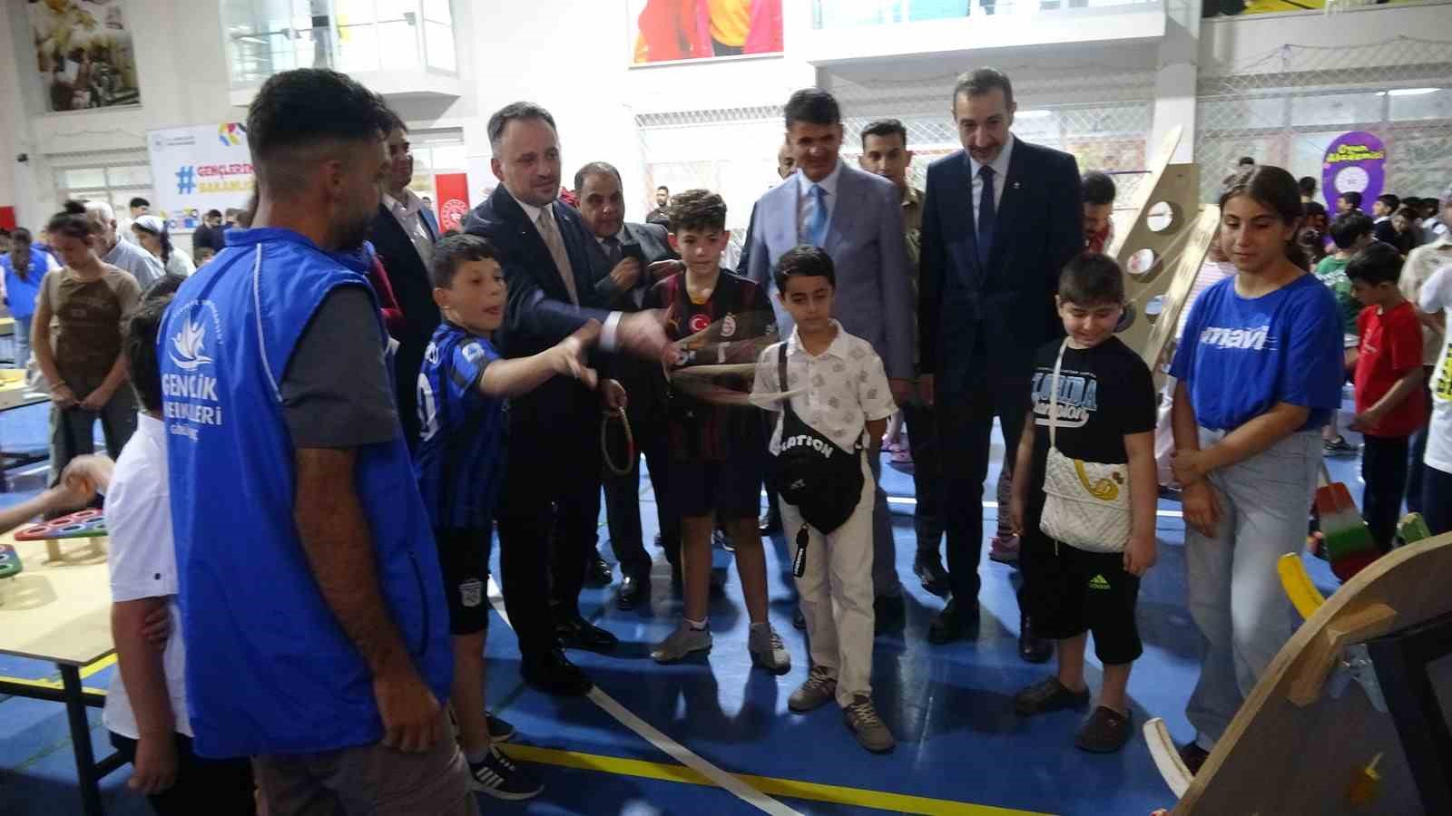 Bakan Yardımcısı Eminoğlu Kilis’te gençlerle buluştu