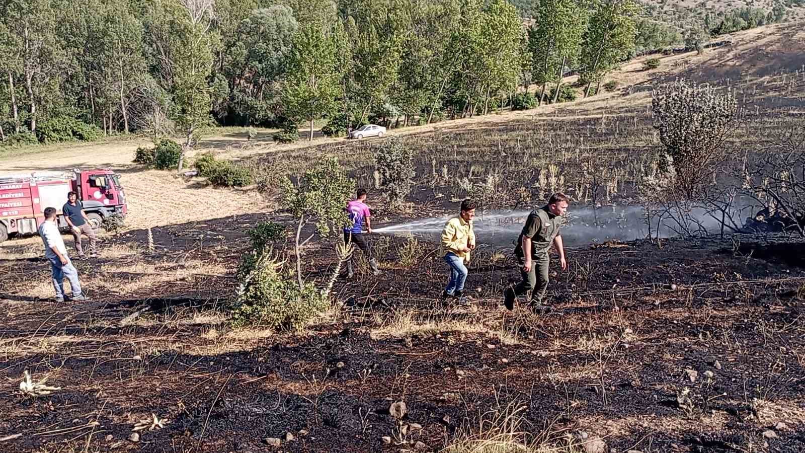 Tokat’ta örtü yangını: 15 dönüm ekili arazi küle döndü