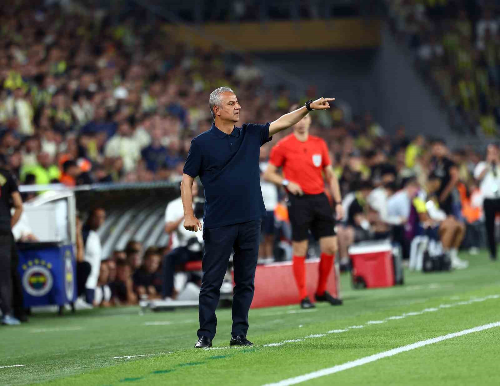UEFA Şampiyonlar Ligi: Fenerbahçe: 0 - Gornik Zabrze: 0 (Maç devam ediyor)