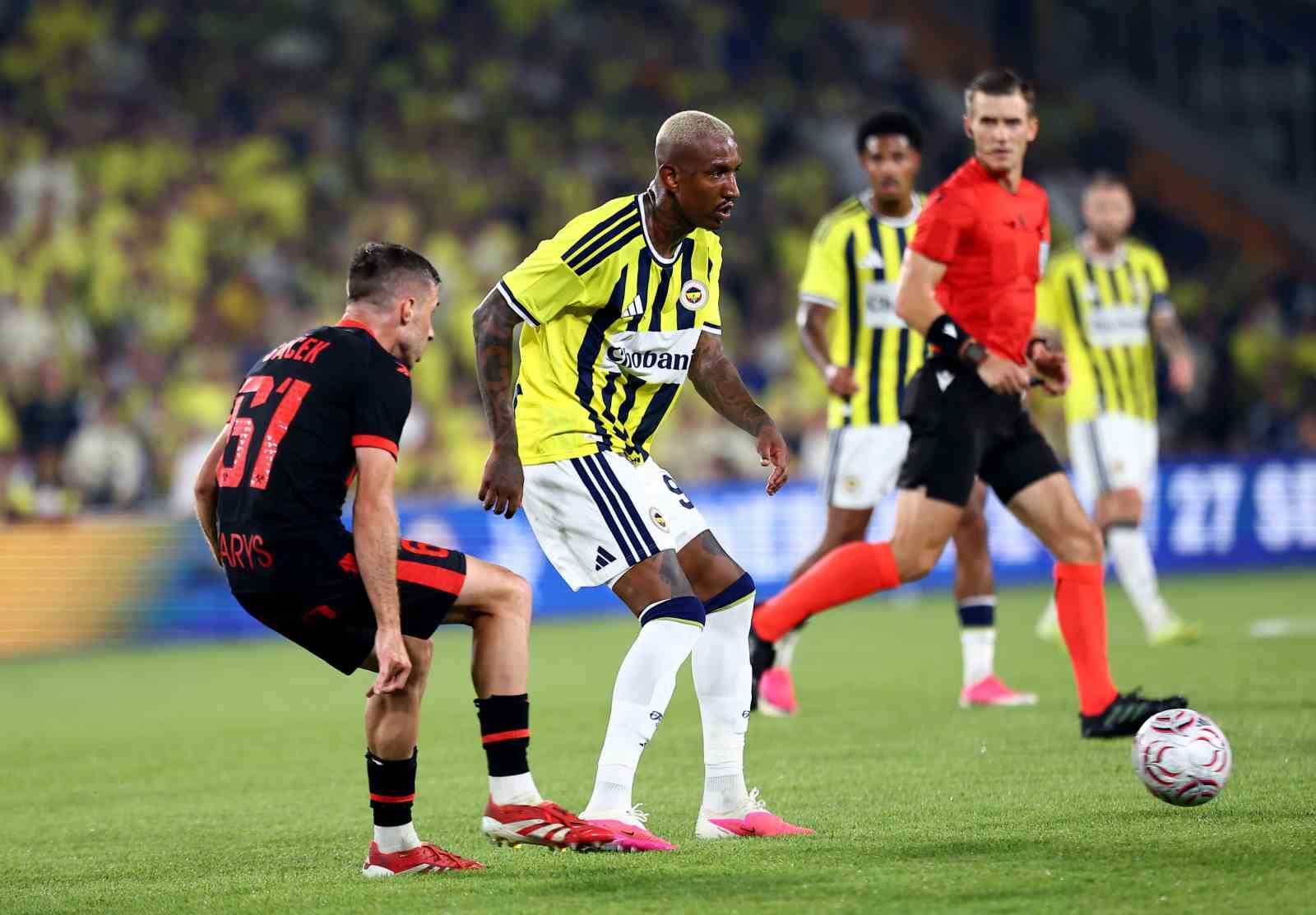UEFA Şampiyonlar Ligi: Fenerbahçe: 1 - Gornik Zabrze: 0 (Maç sonucu)