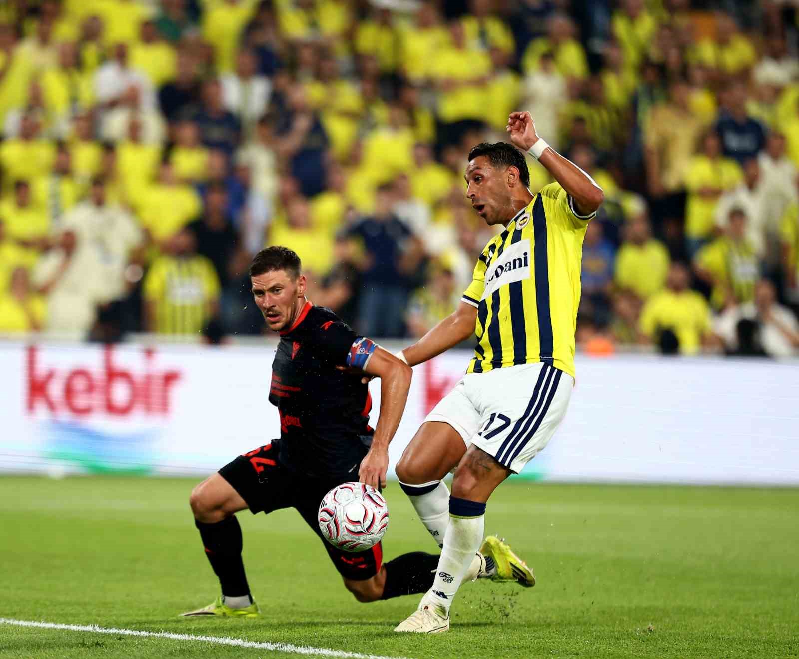 UEFA Şampiyonlar Ligi: Fenerbahçe: 1 - Gornik Zabrze: 0 (Maç sonucu)
