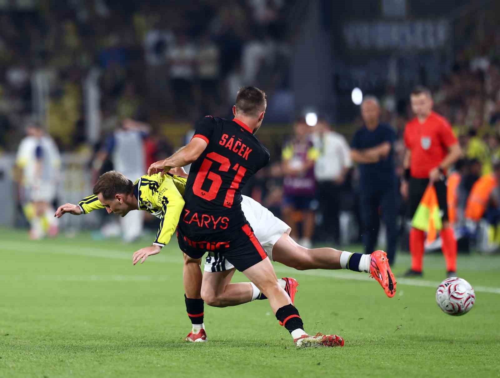 UEFA Şampiyonlar Ligi: Fenerbahçe: 1 - Gornik Zabrze: 0 (Maç sonucu)