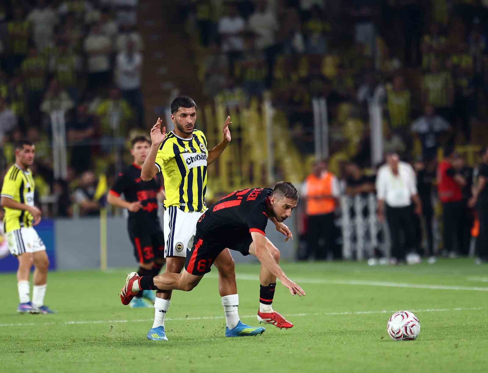 UEFA Şampiyonlar Ligi: Fenerbahçe: 1 - Gornik Zabrze: 0 (Maç sonucu)