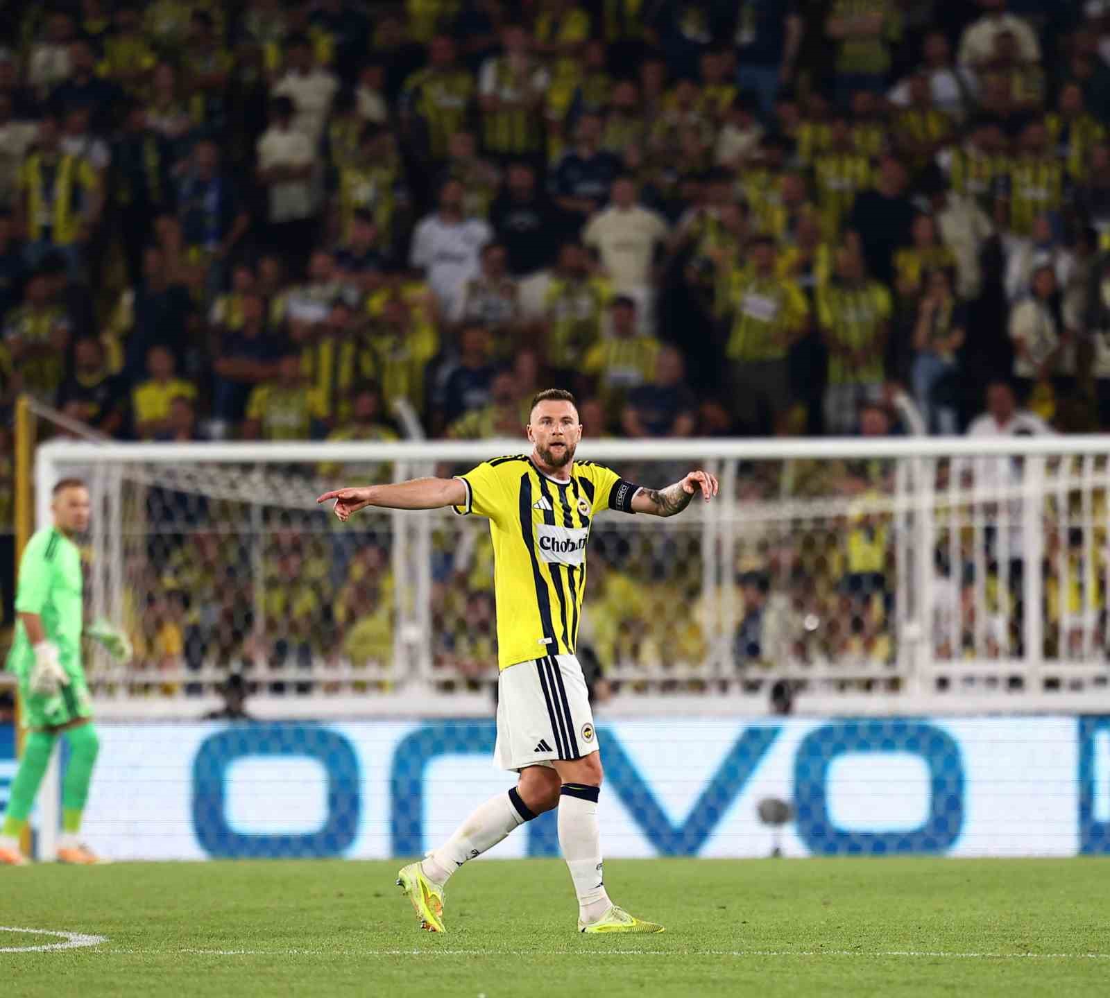 UEFA Şampiyonlar Ligi: Fenerbahçe: 1 - Gornik Zabrze: 0 (Maç sonucu)