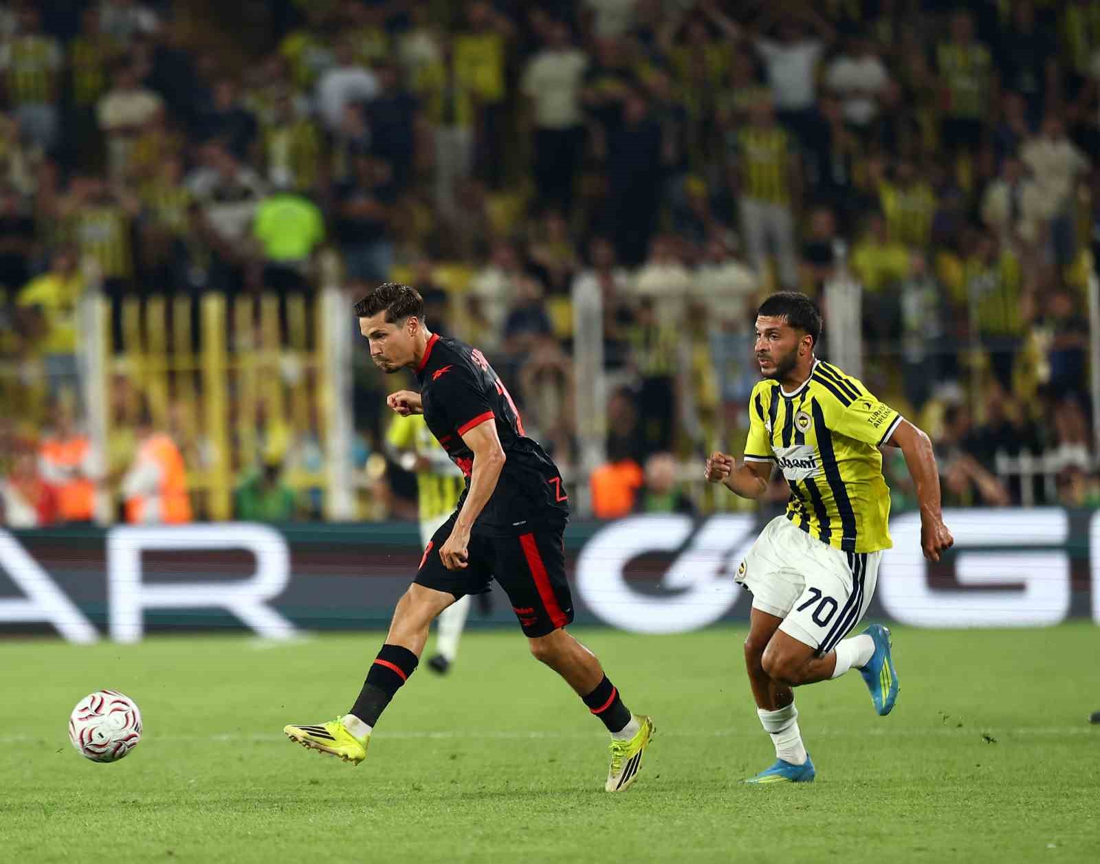 UEFA Şampiyonlar Ligi: Fenerbahçe: 1 - Gornik Zabrze: 0 (Maç sonucu)