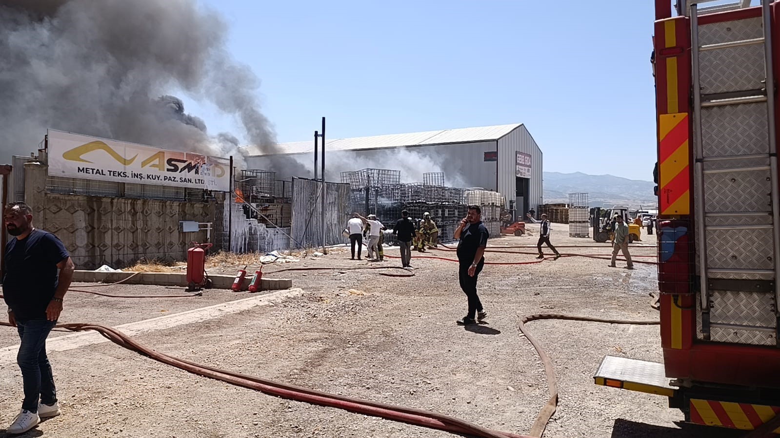 Kahramanmaraş’ta iş yeri yangını