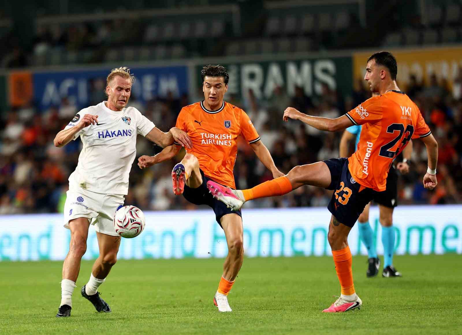 UEFA Konferans Ligi: Başakşehir: 0 - Inter Turku: 1 (İlk yarı)