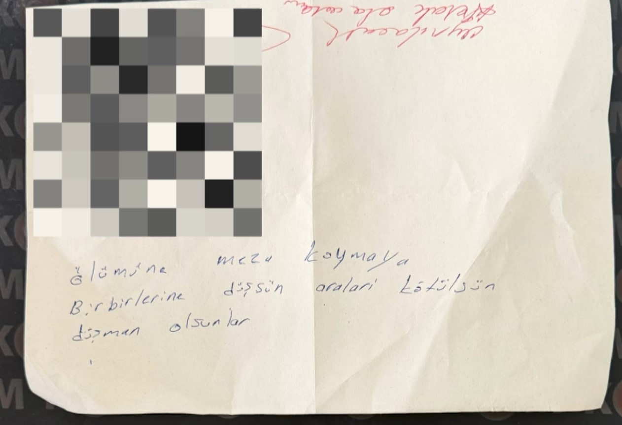 Gaziantep’te pes dedirten operasyon: Büyü ve beddua içerikli kağıtlar şoke etti