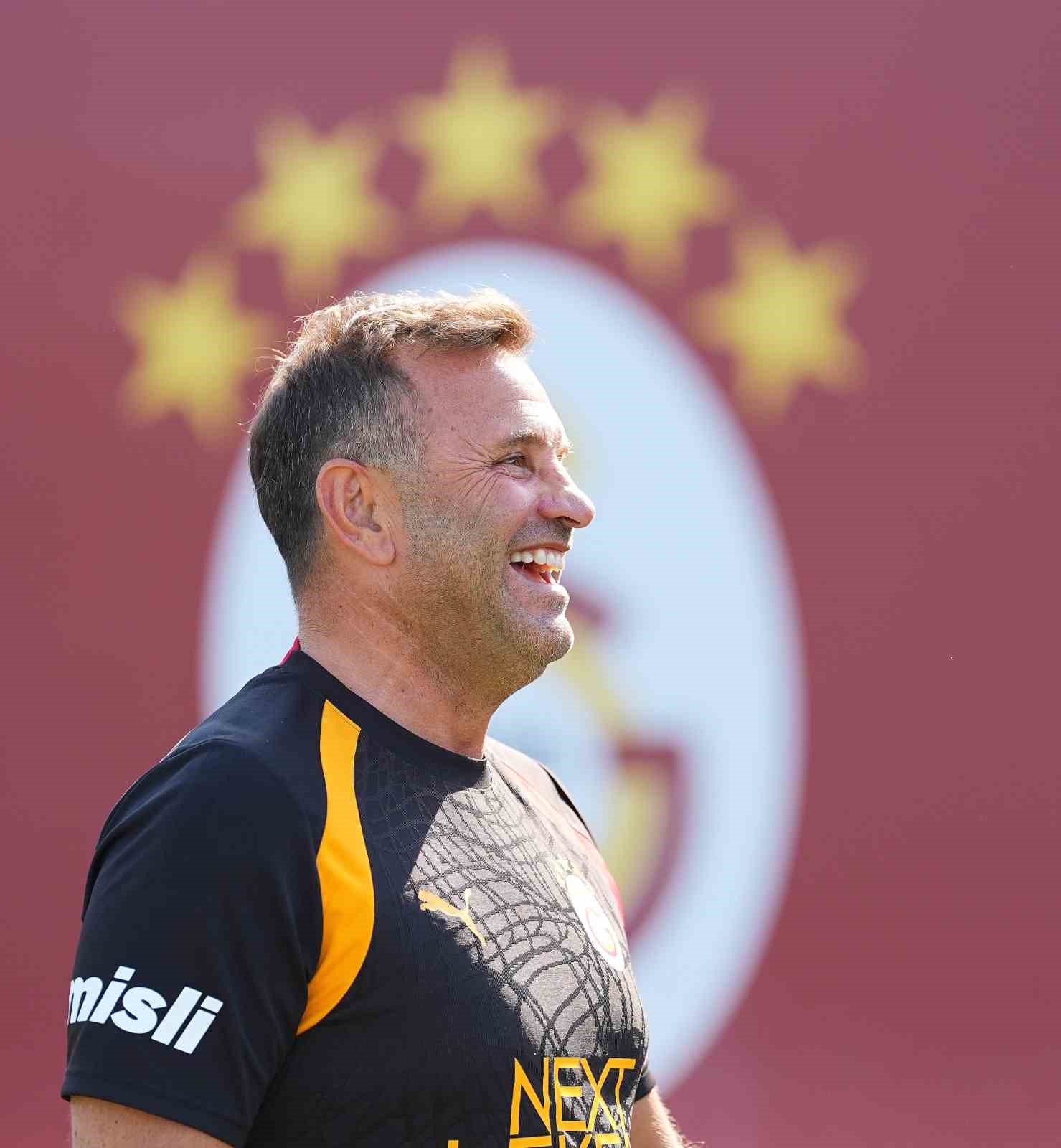 Galatasaray, günü çift antrenmanla tamamladı