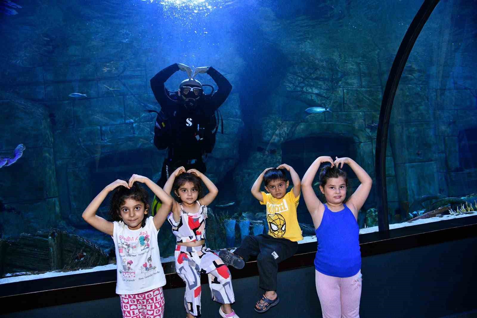 Tünel Akvaryum turistlerin gözdesi oldu