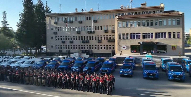 Gaziantep’te uyuşturucu tacirlerine darbe: 14 şahıs tutuklandı