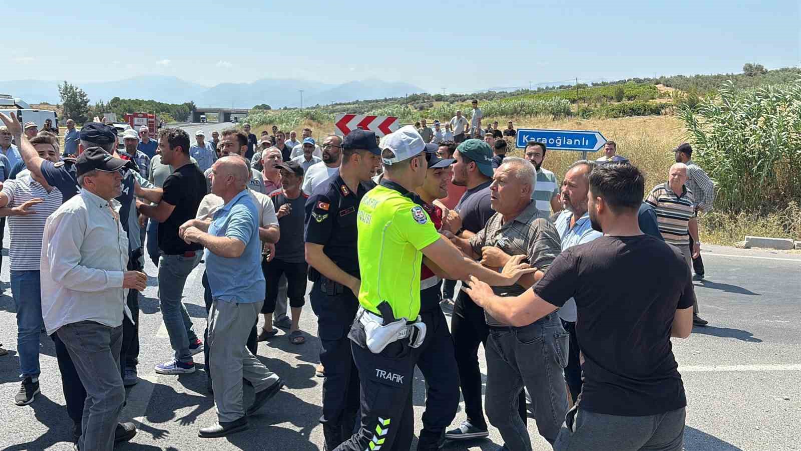 Manisa’da feci kaza 1 ölü 11 yaralı