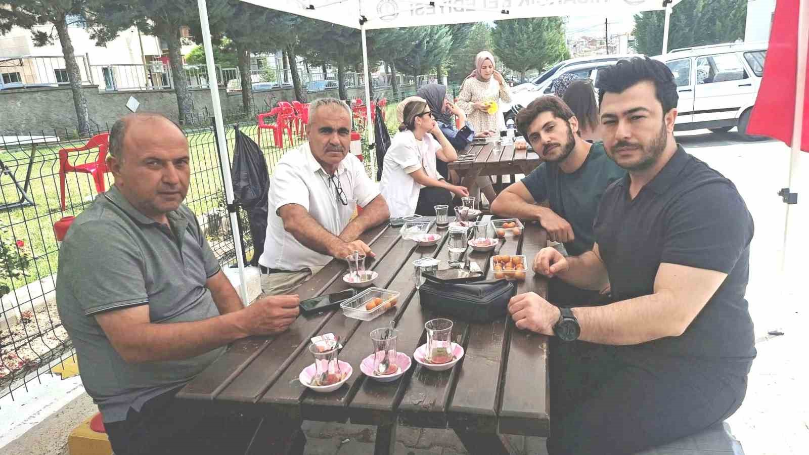 Hisarcık İlçe Hastanesi’nde geleneksel lokma hayrı