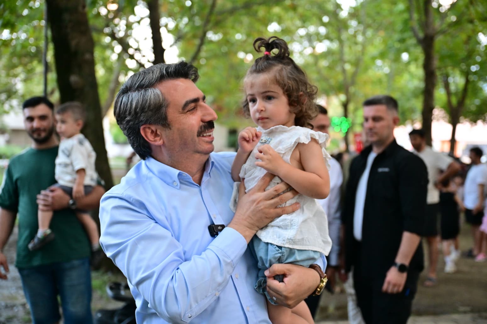 Başkan Yılmaz’dan miniklere sürpriz