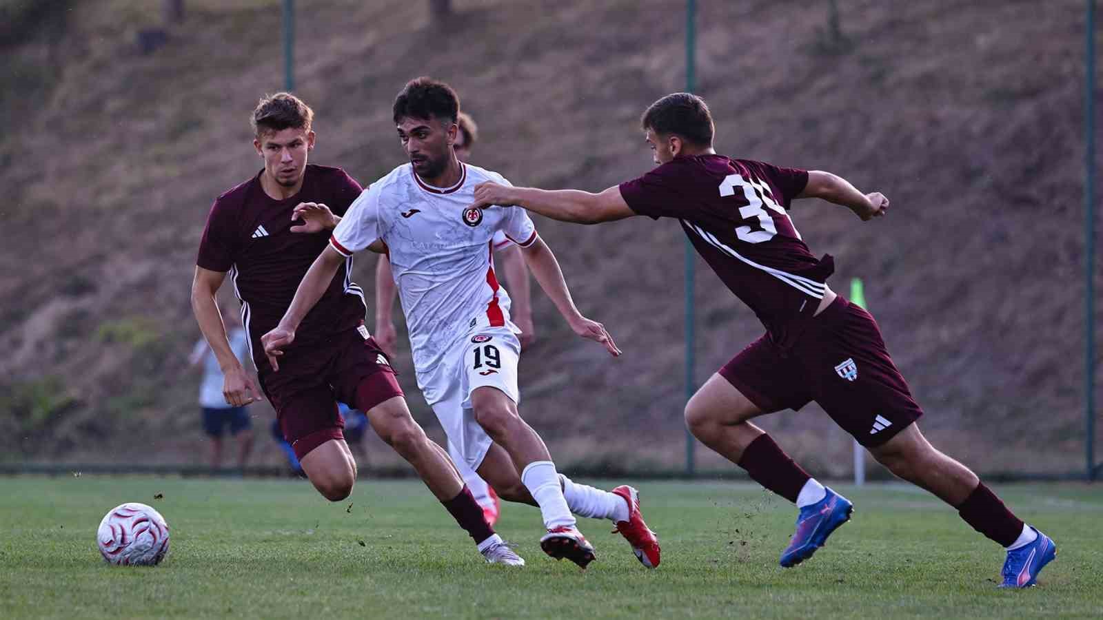 Hazırlık maçı: Çorum FK: 0 - Bandırmaspor: 0