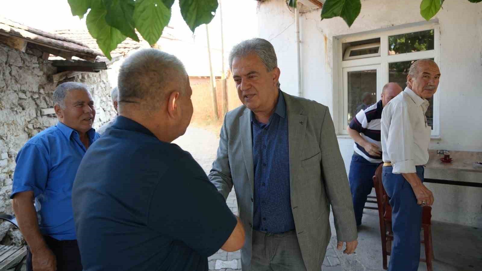 Ahmet Akın Naipli’de ki çiftçileri sevindirdi