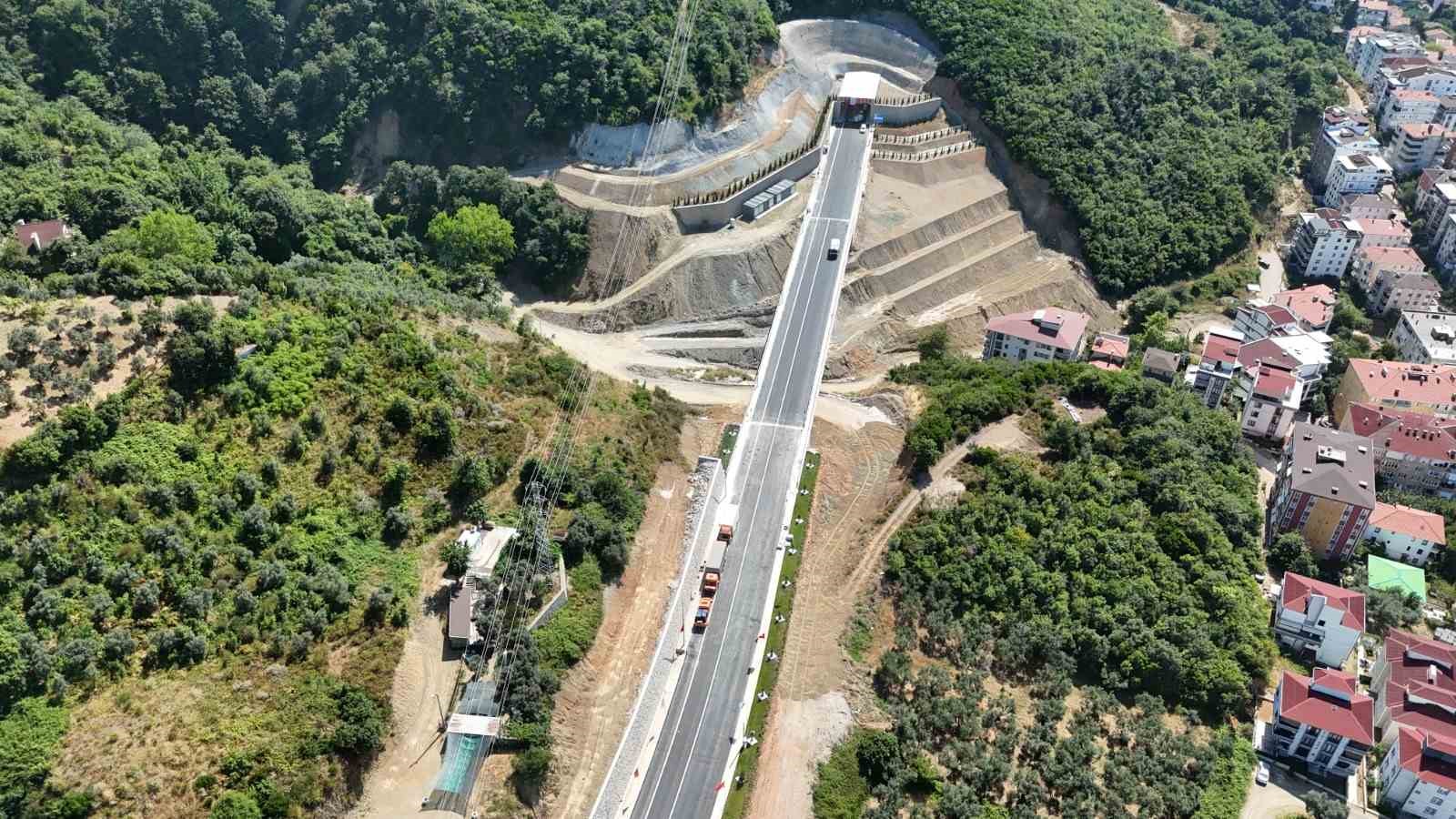 Bakan Uraloğlu: "Yalova-Armutlu arasındaki seyahat süresini 60 dakikadan 30 dakikaya düşürdük"