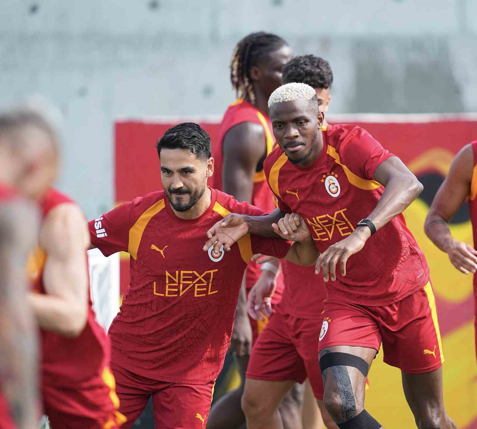 Galatasaray, yeni sezon hazırlıklarını sürdürdü