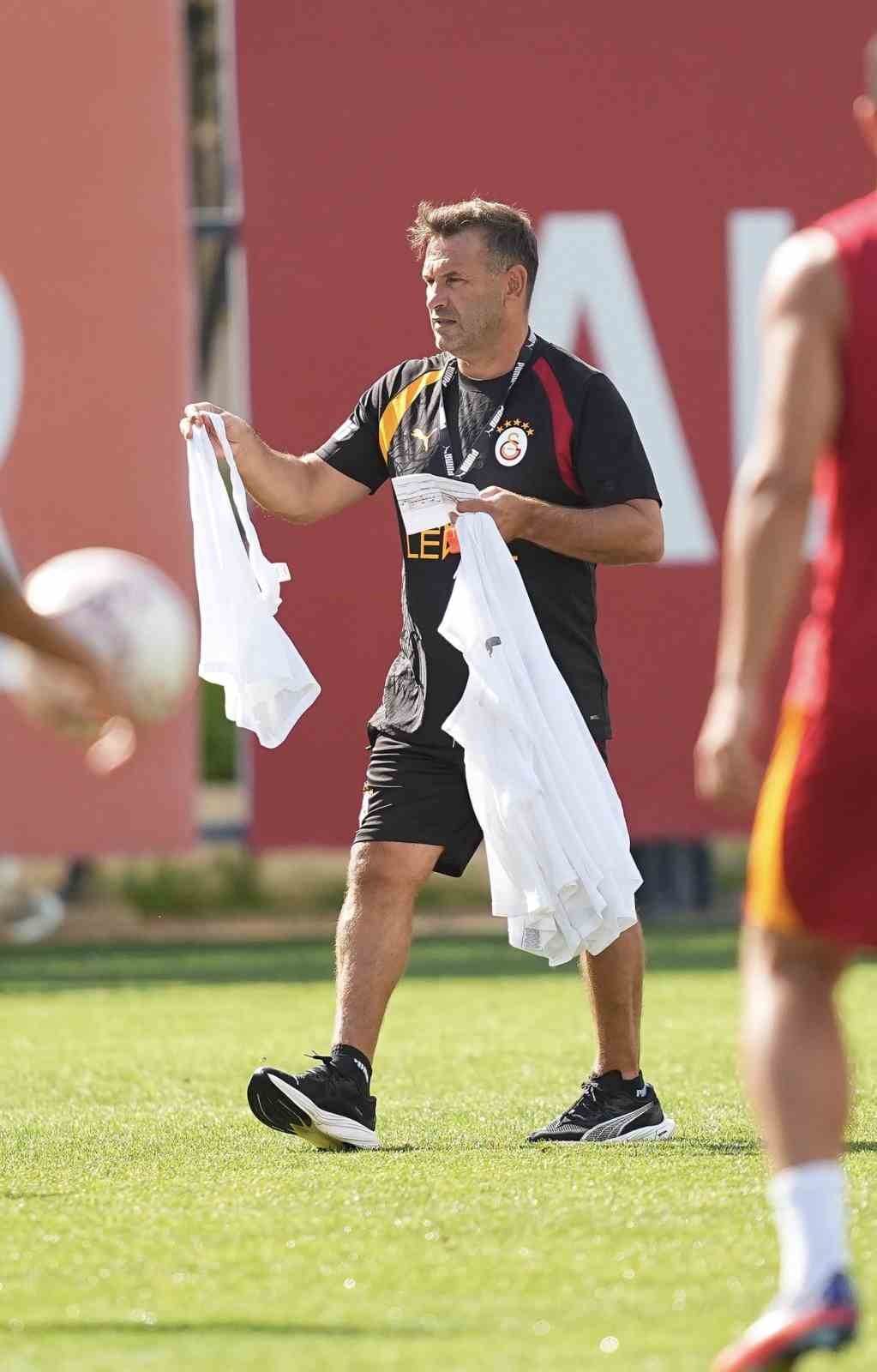 Galatasaray, yeni sezon hazırlıklarını sürdürdü