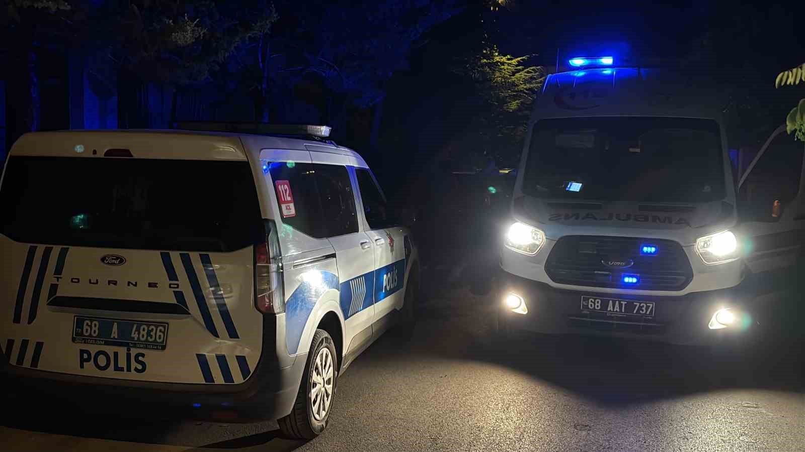 Haber alınamayan komşu ekipleri alarma geçirdi