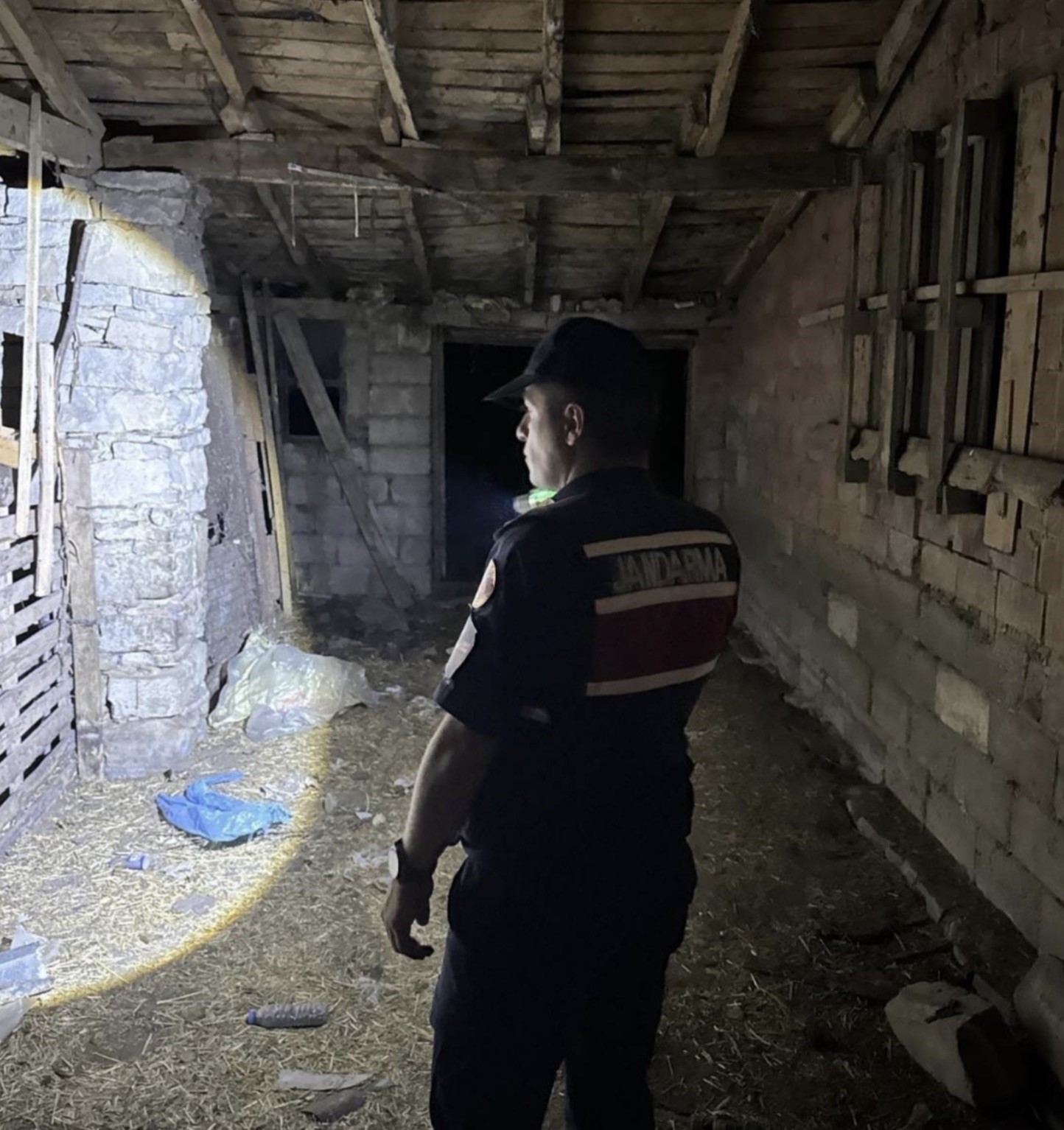 Çanakkale’de 260 jandarma personeli ile göçmen kaçakçılığı denetimi