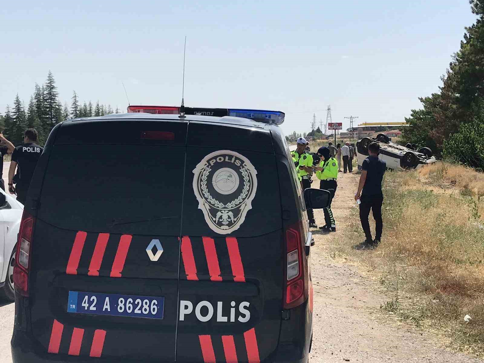 Tırın patlayan lastiğinden savrulan parçalar kazaya sebep oldu: 3’ü çocuk 8 yaralı