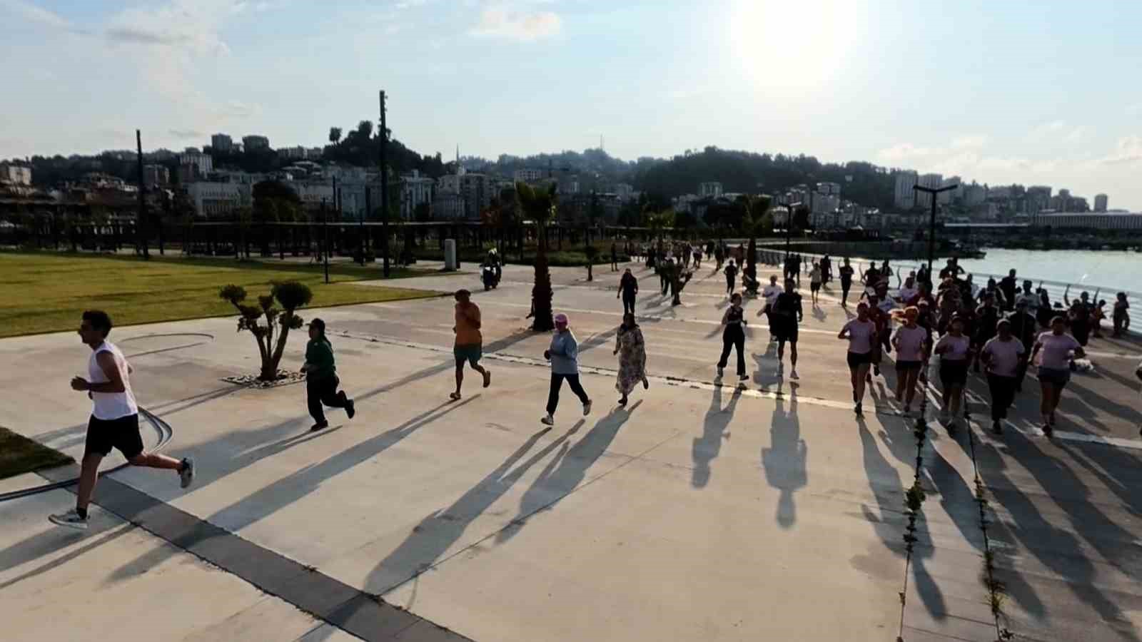 Rize’de 5 kilometrelik halk koşusu