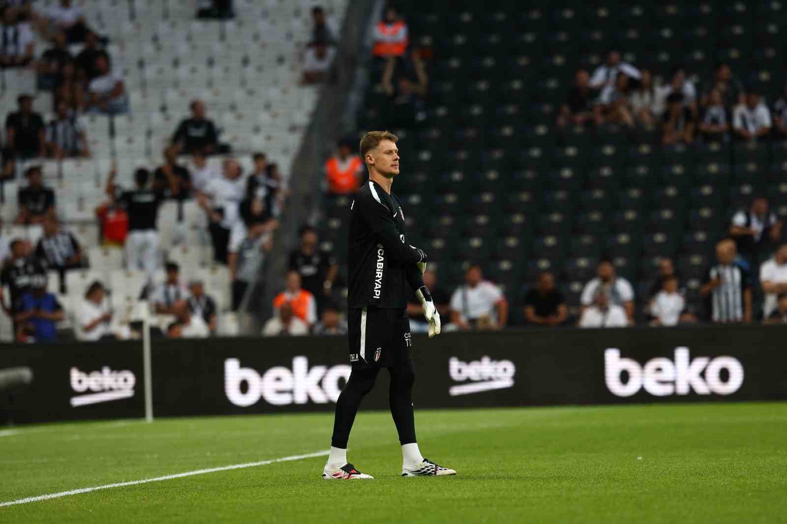 UEFA Avrupa Ligi: Beşiktaş: 0 - Midtjylland: 0 (Maç devam ediyor)