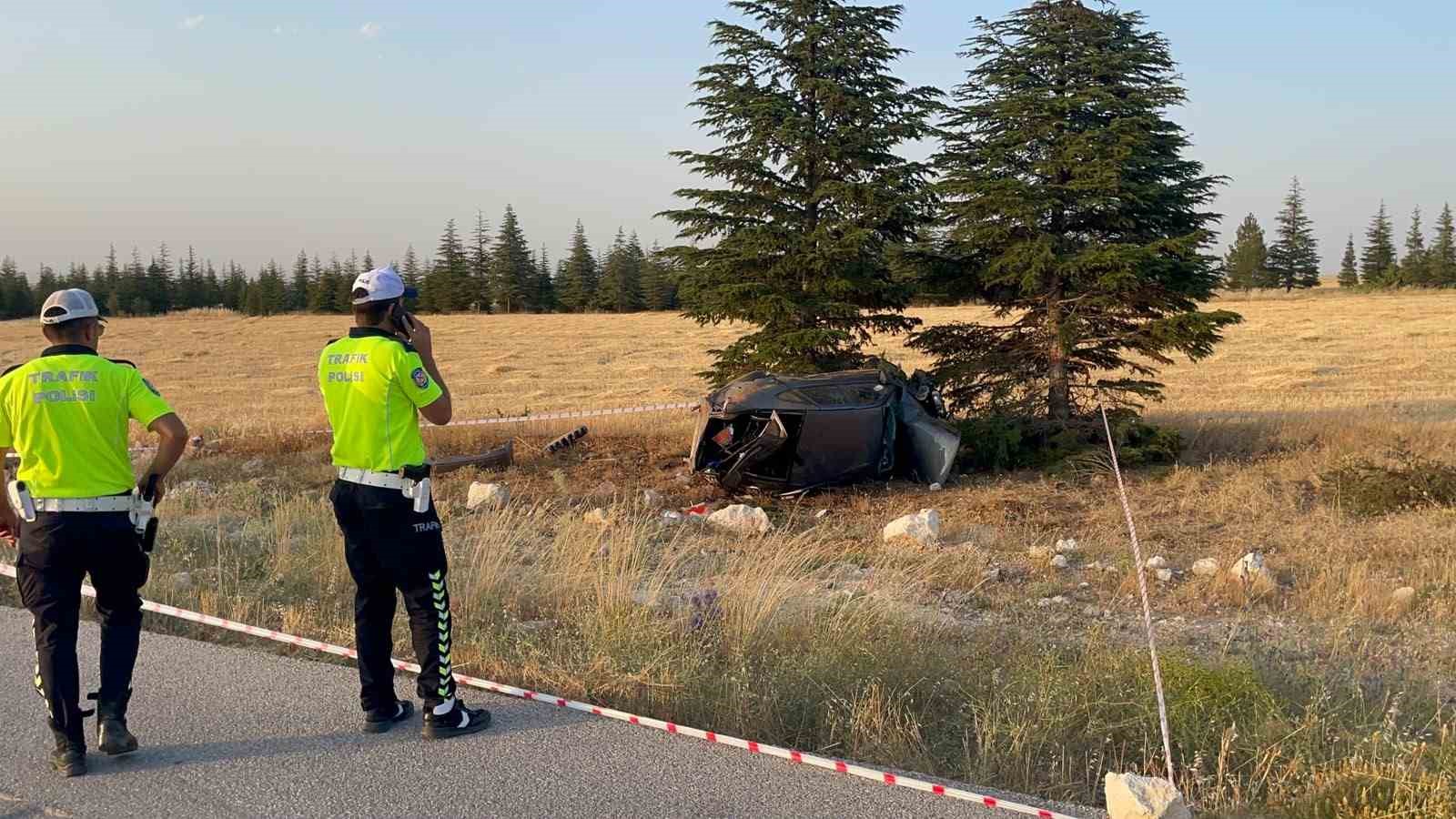 Karaman’da otomobil şarampole takla attı: 1 yaralı