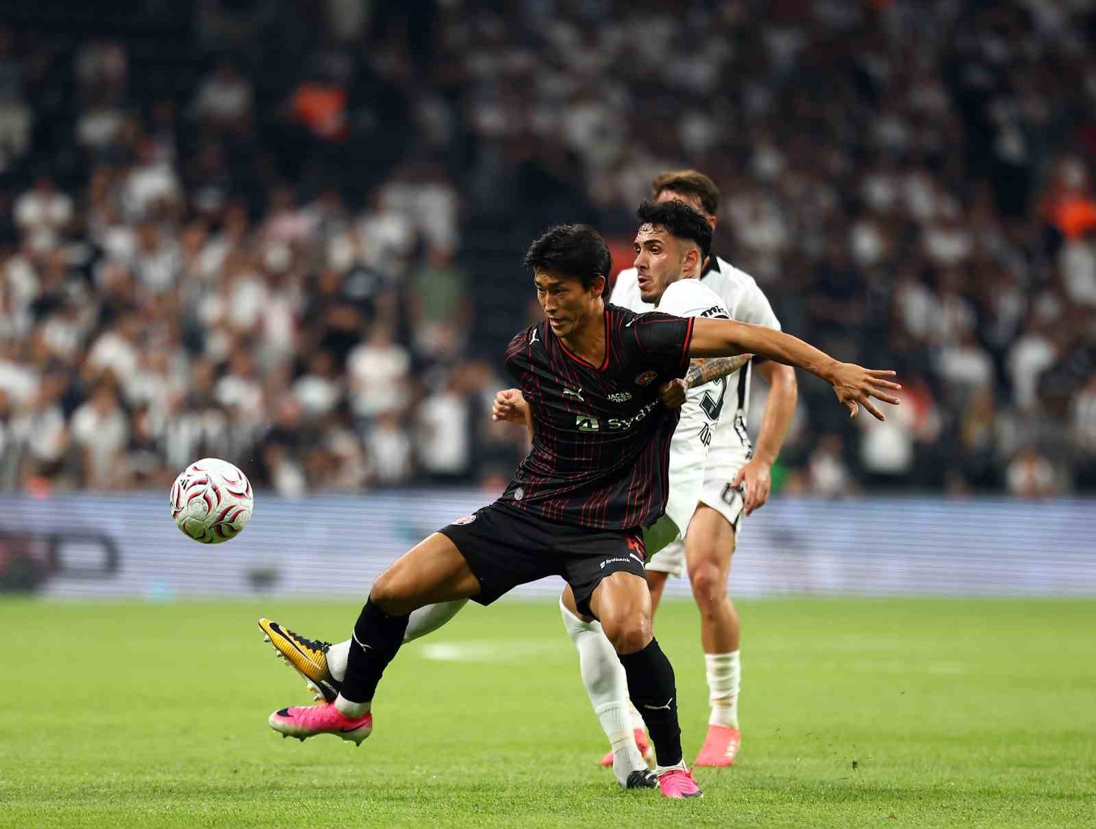 UEFA Avrupa Ligi: Beşiktaş: 1 - Midtjylland: 0 (Maç sonucu)