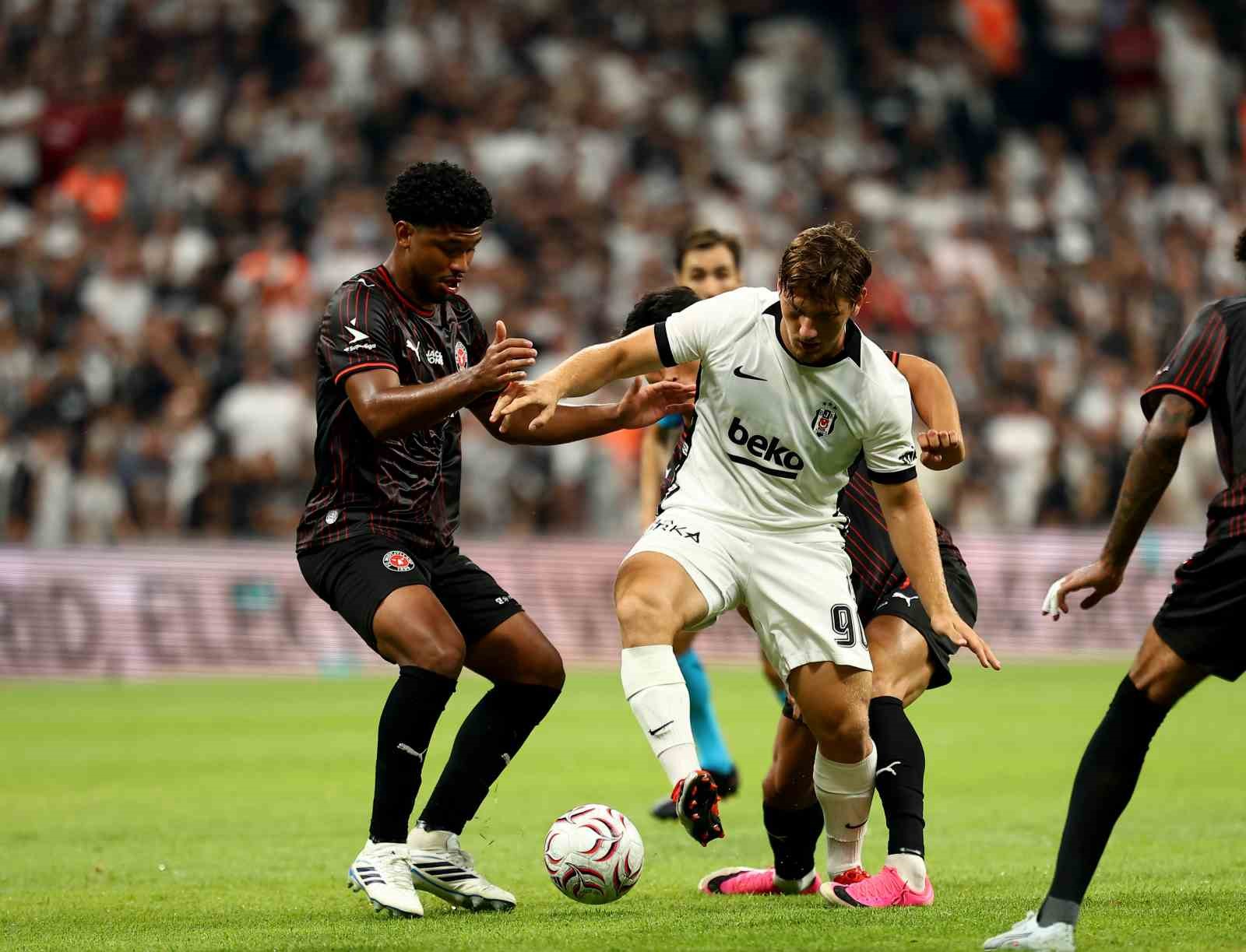 UEFA Avrupa Ligi: Beşiktaş: 1 - Midtjylland: 0 (Maç sonucu)